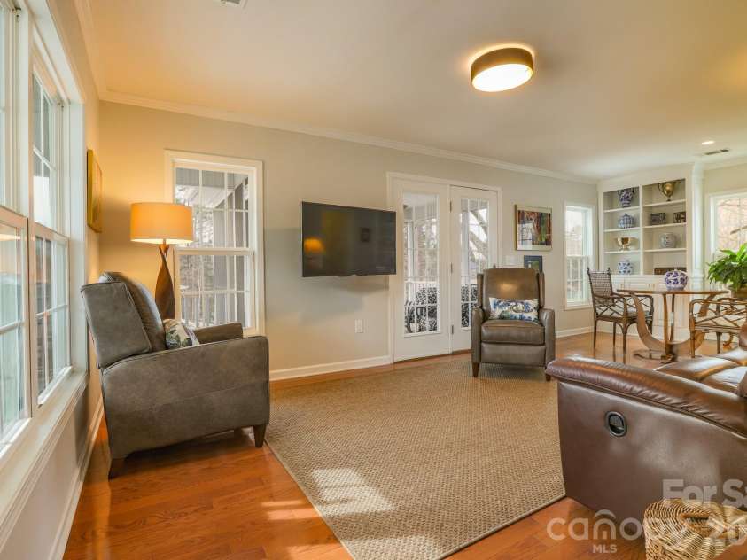 114 Newark Lane, Mooresville, NC 28117.  MLS# CAR4337366, YatesRealty ID 4777. 