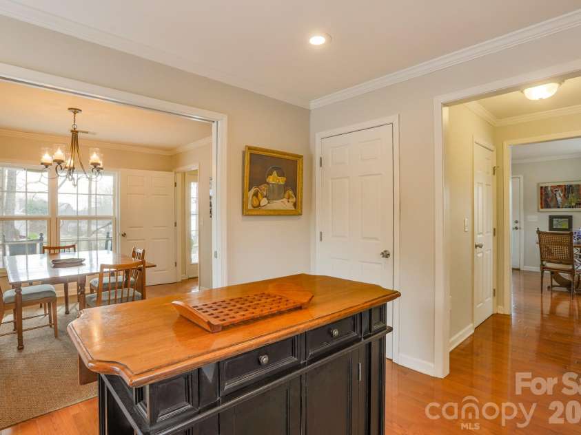 114 Newark Lane, Mooresville, NC 28117.  MLS# CAR4337366, YatesRealty ID 4777. 