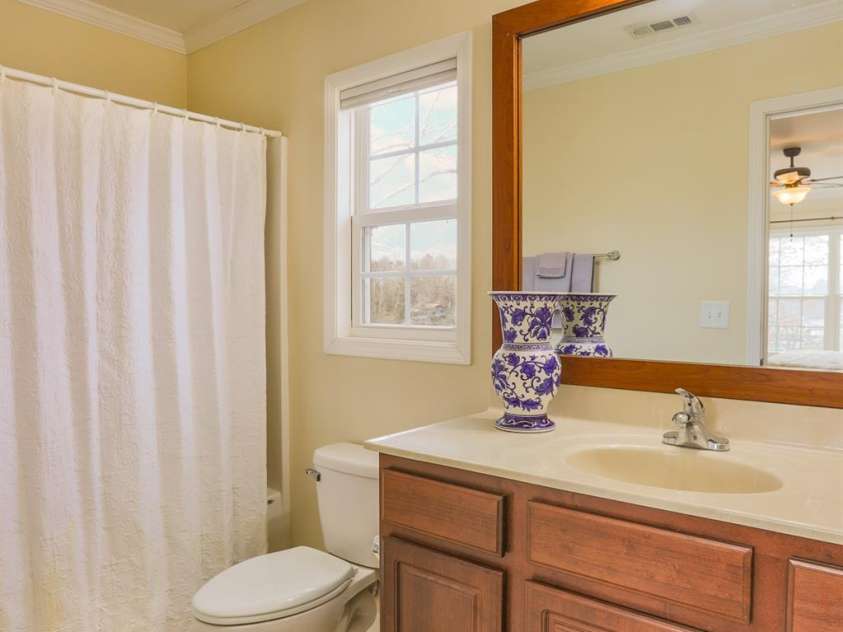 114 Newark Lane, Mooresville, NC 28117.  MLS# CAR4337366, YatesRealty ID 4777. 