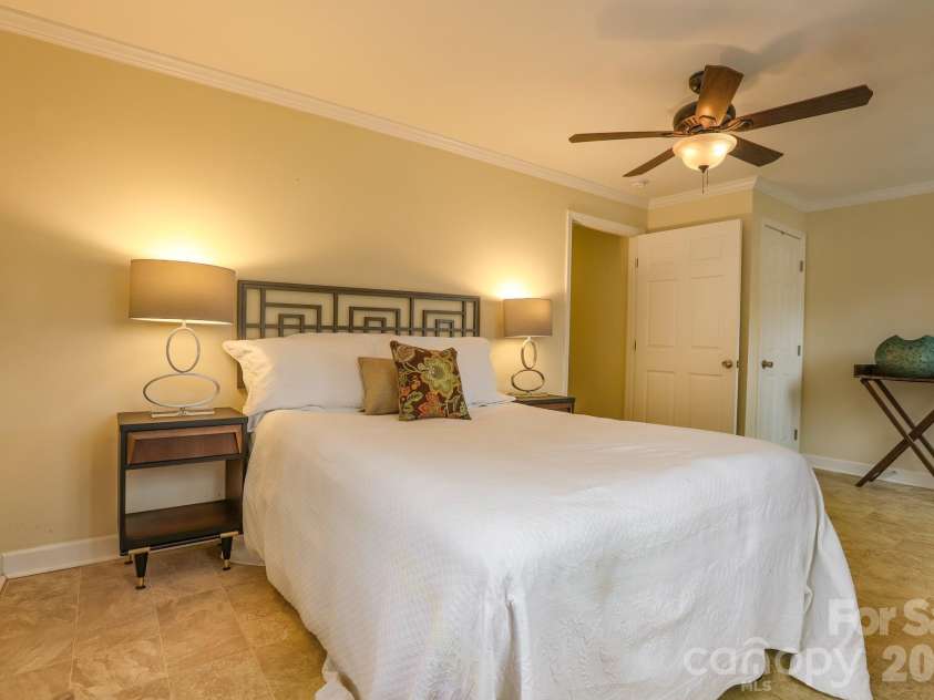 114 Newark Lane, Mooresville, NC 28117.  MLS# CAR4337366, YatesRealty ID 4777. 