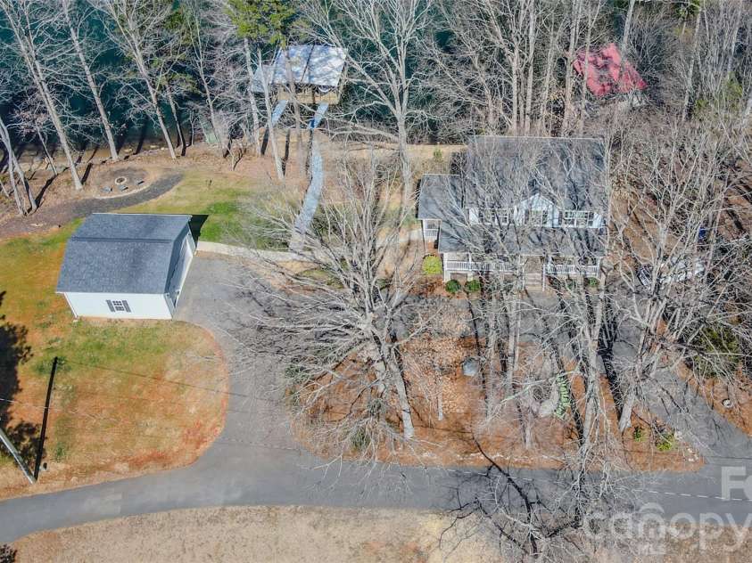 114 Newark Lane, Mooresville, NC 28117.  MLS# CAR4337366, YatesRealty ID 4777. 
