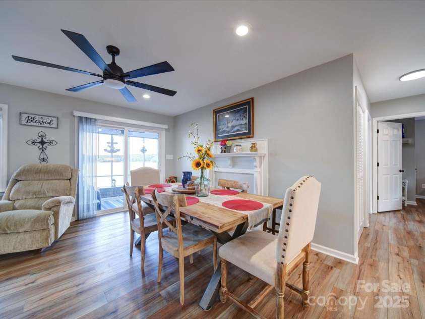 22 Garden Spot Lane, Camden, SC 29020.  MLS# CAR4193307, YatesRealty ID 4777. 