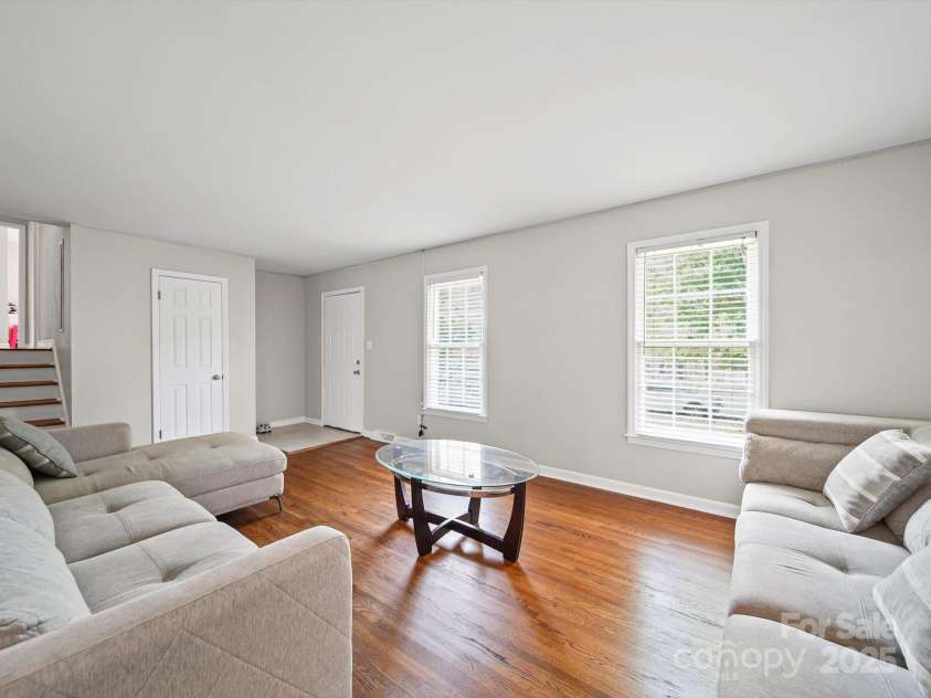 7335 Meadowdale Lane, Charlotte, NC 28212.  MLS# CAR4291836, YatesRealty ID 4777. 