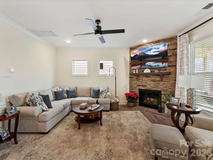 109 Dunlavin Way, Mooresville, NC 28115.  MLS# CAR4417987, YatesRealty ID 47770. 