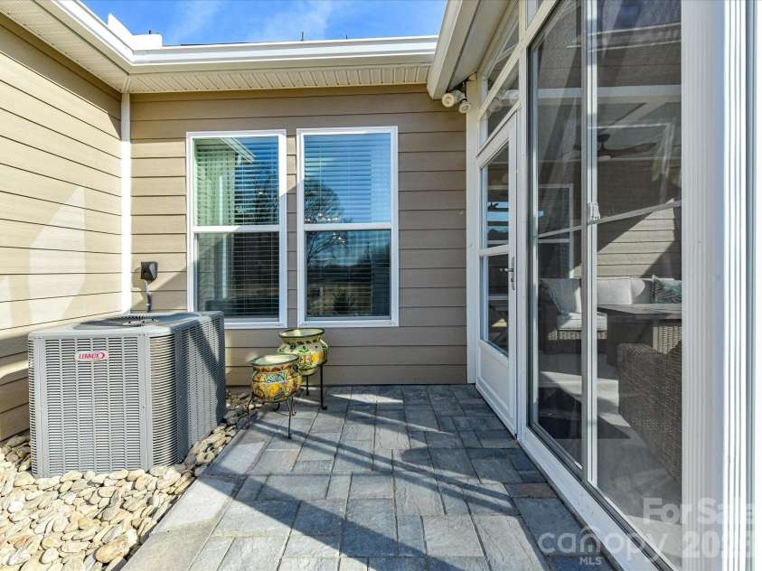109 Dunlavin Way, Mooresville, NC 28115.  MLS# CAR4417987, YatesRealty ID 47770. 