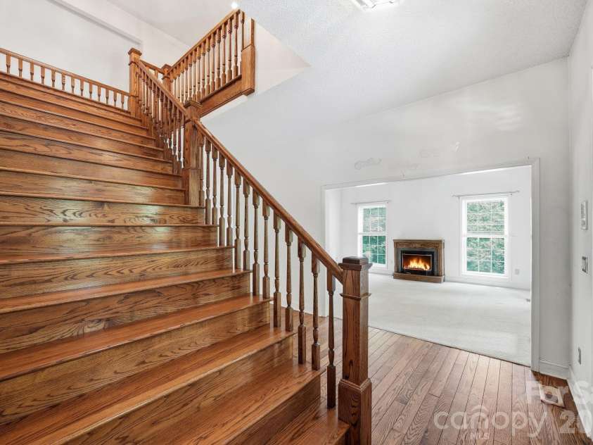 721 Canterbury Road, Kings Mountain, NC 28086.  MLS# CAR4410865, YatesRealty ID 47773. 