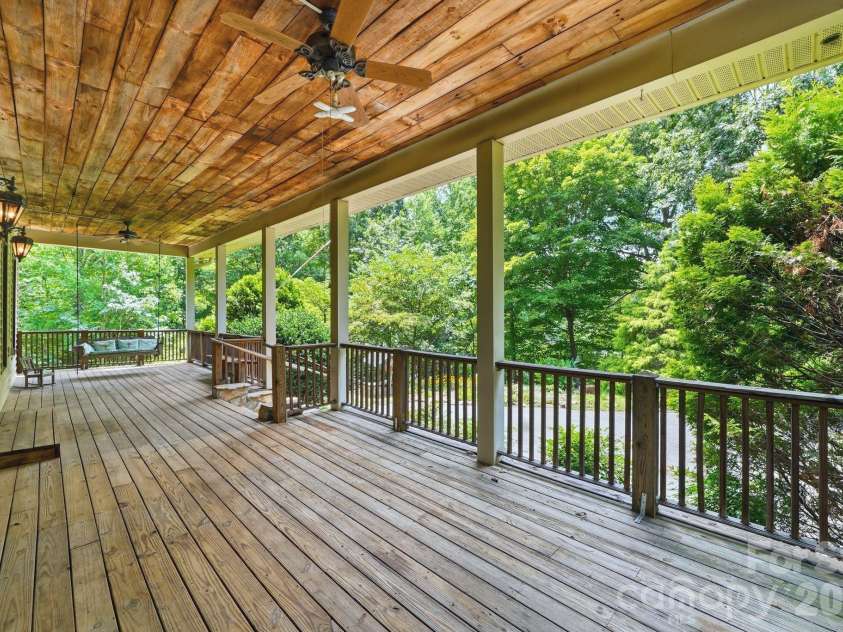 721 Canterbury Road, Kings Mountain, NC 28086.  MLS# CAR4410865, YatesRealty ID 47773. 
