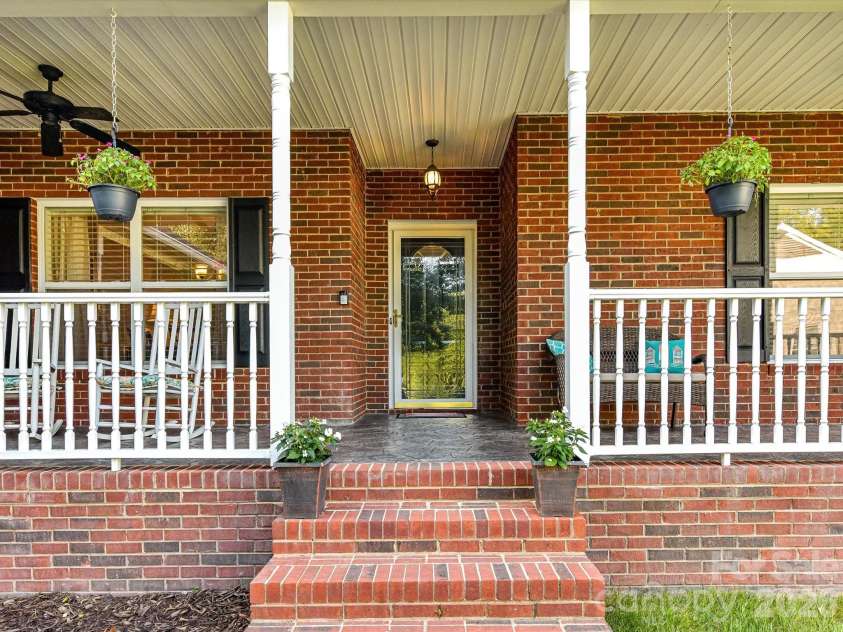 8227 Laurel Oak Court, Harrisburg, NC 28075.  MLS# CAR4410003, YatesRealty ID 47774. 