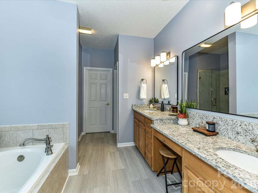 8227 Laurel Oak Court, Harrisburg, NC 28075.  MLS# CAR4410003, YatesRealty ID 47774. 