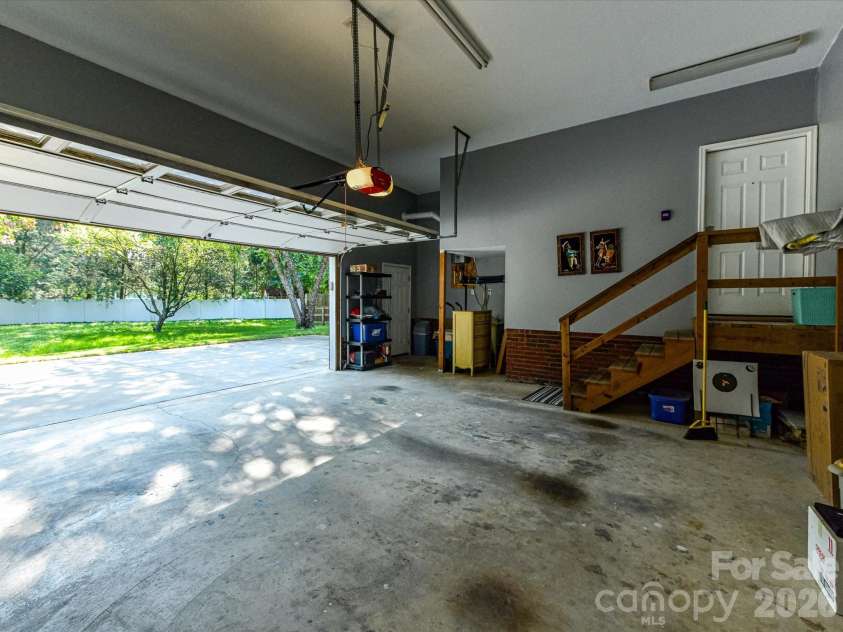 8227 Laurel Oak Court, Harrisburg, NC 28075.  MLS# CAR4410003, YatesRealty ID 47774. 
