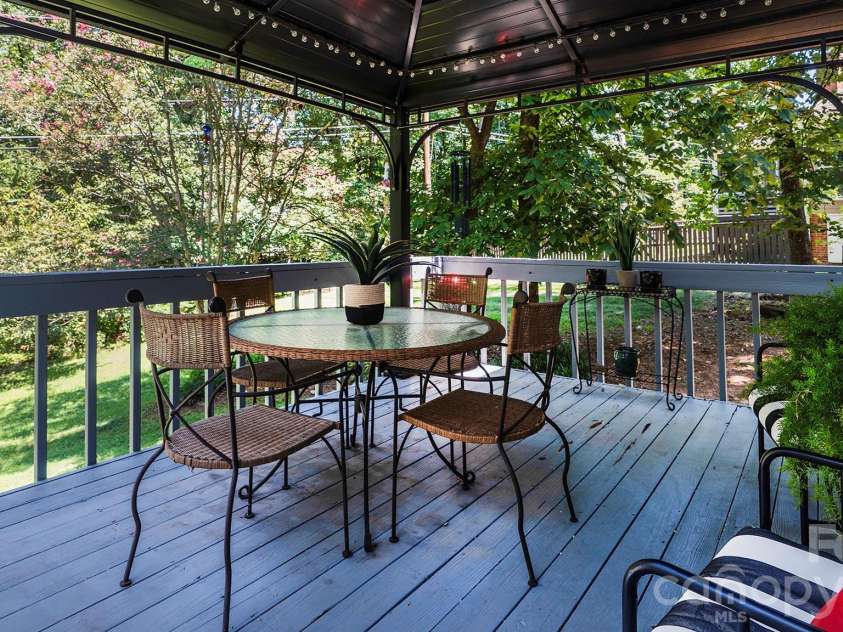 4314 Silvermere Way, Charlotte, NC 28269.  MLS# CAR4417932, YatesRealty ID 47777. Back deck