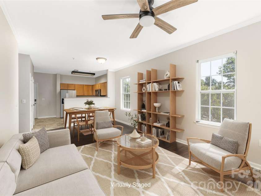 331 Appeldoorn Circle, Asheville, NC 28803.  MLS# CAR4418099, YatesRealty ID 47778. 331 Appeldoorn Circle 1/1 condo for easy and convenient living! Virtually Staged.