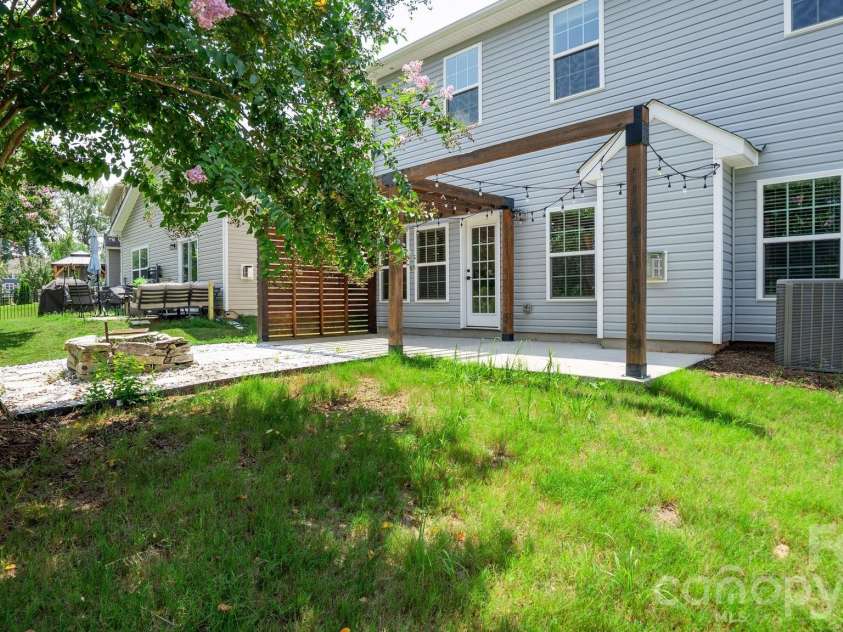1257 Loggerhead Drive, Lancaster, SC 29720.  MLS# CAR4419618, YatesRealty ID 47779. 
