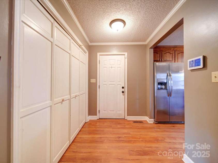 2480 Cottage Lane, Liberty Hill, SC 29074.  MLS# CAR4193321, YatesRealty ID 4778. 