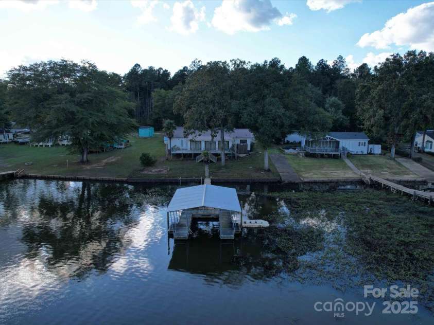 2480 Cottage Lane, Liberty Hill, SC 29074.  MLS# CAR4193321, YatesRealty ID 4778. 