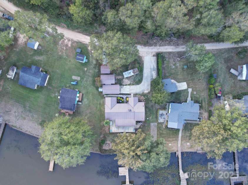 2480 Cottage Lane, Liberty Hill, SC 29074.  MLS# CAR4193321, YatesRealty ID 4778. 