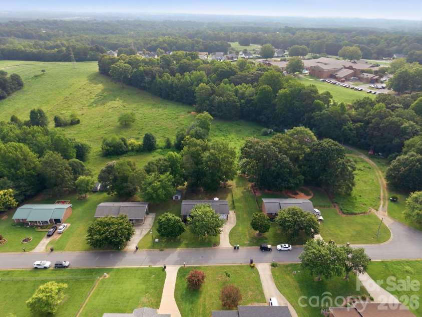 105 Ashburne Drive, Shelby, NC 28152.  MLS# CAR4419130, YatesRealty ID 47781. About one mile from Gardner Webb University