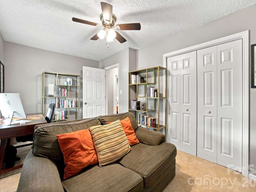 105 Ashburne Drive, Shelby, NC 28152.  MLS# CAR4419130, YatesRealty ID 47781. Another bedroom with closet