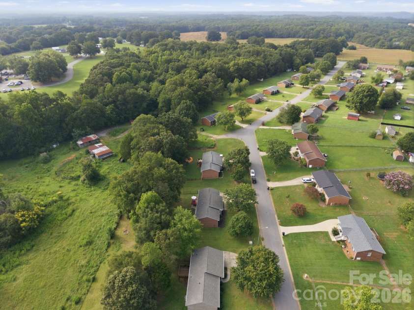 105 Ashburne Drive, Shelby, NC 28152.  MLS# CAR4419130, YatesRealty ID 47781. Not far from Gardner Webb University