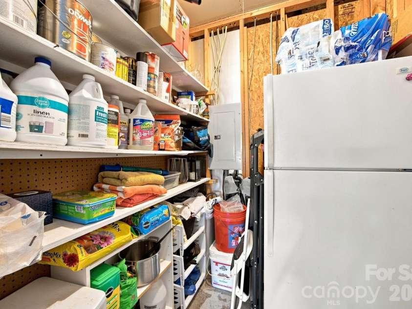 105 Ashburne Drive, Shelby, NC 28152.  MLS# CAR4419130, YatesRealty ID 47781. Utility storage closet next to garage