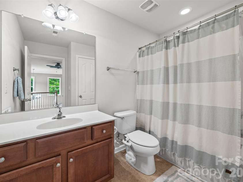 706 Deerbrook Lane, Tega Cay, SC 29708.  MLS# CAR4418355, YatesRealty ID 47783. Bathroom-full upstairs