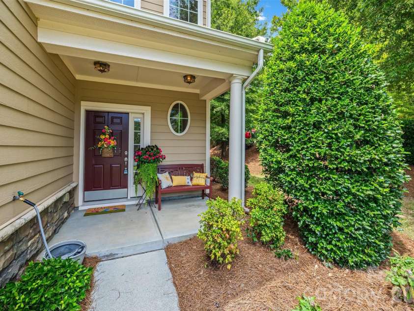 706 Deerbrook Lane, Tega Cay, SC 29708.  MLS# CAR4418355, YatesRealty ID 47783. Front Porch