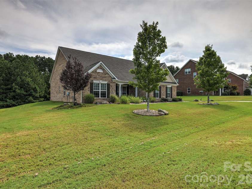 2084 Fuera Road, York, SC 29745.  MLS# CAR4419467, YatesRealty ID 47785. 