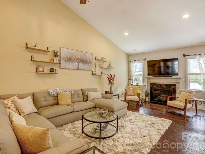 2084 Fuera Road, York, SC 29745.  MLS# CAR4419467, YatesRealty ID 47785. 