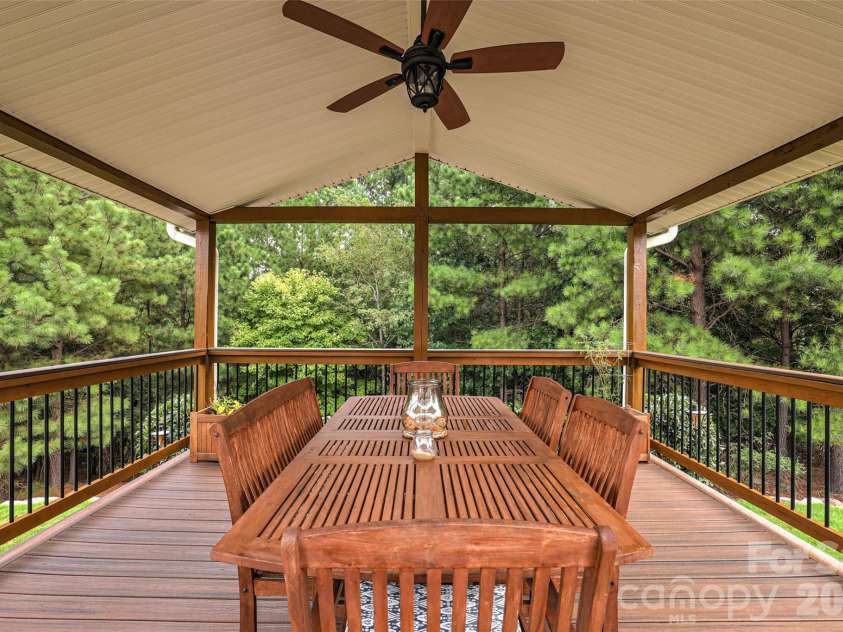 2084 Fuera Road, York, SC 29745.  MLS# CAR4419467, YatesRealty ID 47785. 