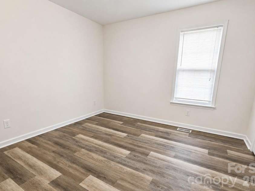 118 Oakwood Avenue, Salisbury, NC 28146.  MLS# CAR4419573, YatesRealty ID 47788. 3rd bedroom
