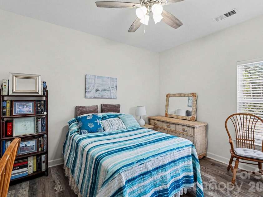 11949 Ridgeway Park Drive, Charlotte, NC 28277.  MLS# CAR4347307, YatesRealty ID 4779. 