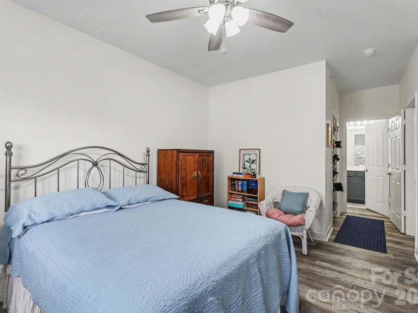 11949 Ridgeway Park Drive, Charlotte, NC 28277.  MLS# CAR4347307, YatesRealty ID 4779. 