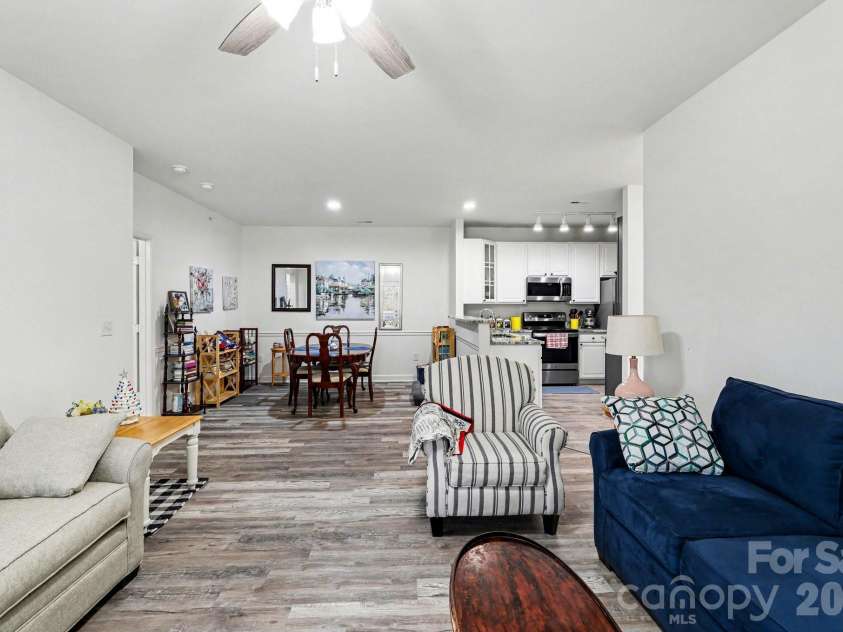11949 Ridgeway Park Drive, Charlotte, NC 28277.  MLS# CAR4347307, YatesRealty ID 4779. 