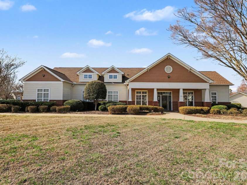11949 Ridgeway Park Drive, Charlotte, NC 28277.  MLS# CAR4347307, YatesRealty ID 4779. 