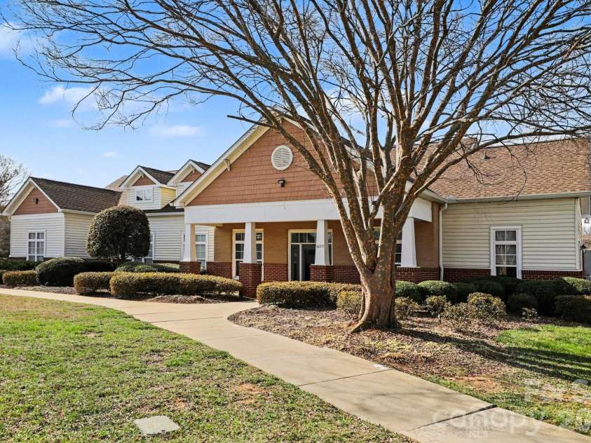 11949 Ridgeway Park Drive, Charlotte, NC 28277.  MLS# CAR4347307, YatesRealty ID 4779. 