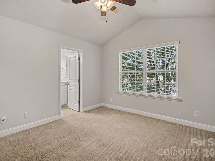 229 Misty Knoll Lane, Belmont, NC 28012.  MLS# CAR4418168, YatesRealty ID 47790. 