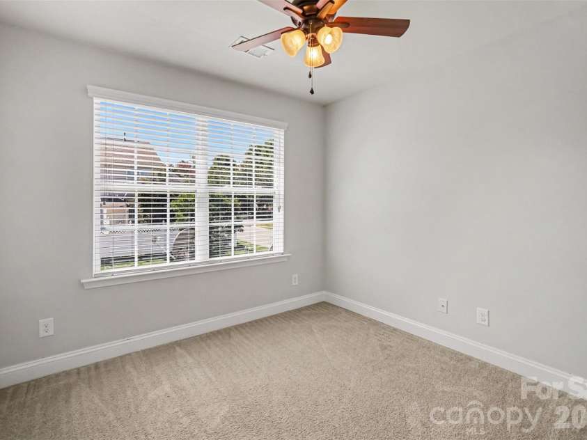 229 Misty Knoll Lane, Belmont, NC 28012.  MLS# CAR4418168, YatesRealty ID 47790. 