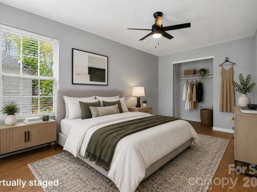 2648 Stream Bank Drive, Charlotte, NC 28269.  MLS# CAR4419146, YatesRealty ID 47791. 