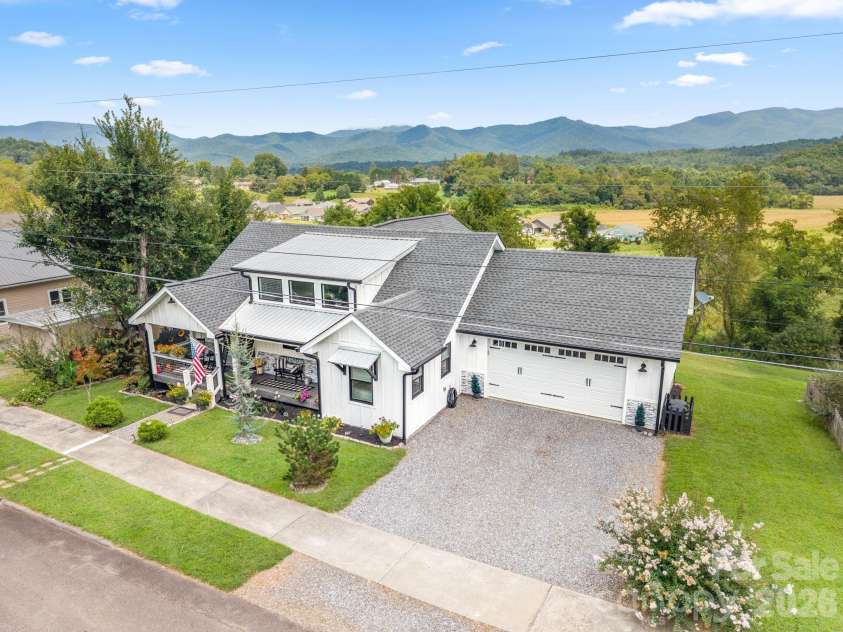 101 Mill Street, Hayesville, NC 28904.  MLS# CAR4393420, YatesRealty ID 47792. 