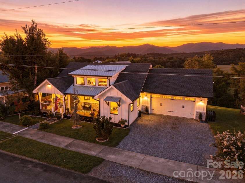 101 Mill Street, Hayesville, NC 28904.  MLS# CAR4393420, YatesRealty ID 47792. 
