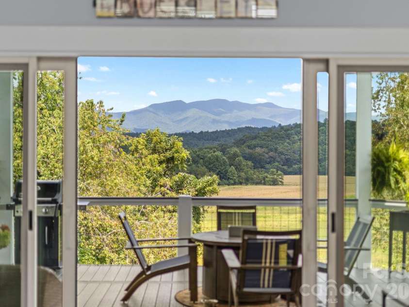 101 Mill Street, Hayesville, NC 28904.  MLS# CAR4393420, YatesRealty ID 47792. 