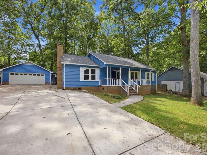 103 New Hampshire Drive, Stanley, NC 28164.  MLS# CAR4419070, YatesRealty ID 47794. 