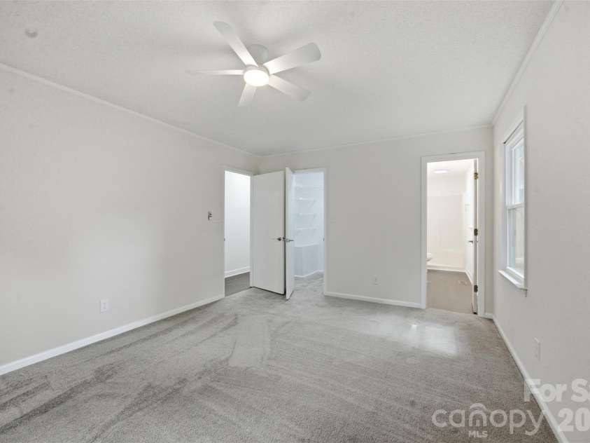 103 New Hampshire Drive, Stanley, NC 28164.  MLS# CAR4419070, YatesRealty ID 47794. 