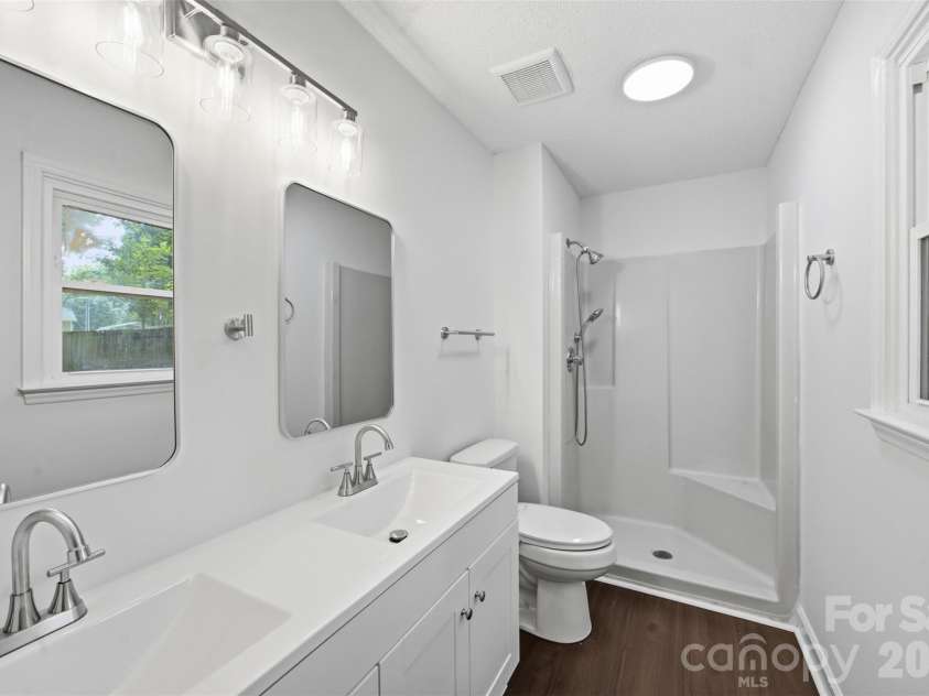 103 New Hampshire Drive, Stanley, NC 28164.  MLS# CAR4419070, YatesRealty ID 47794. 