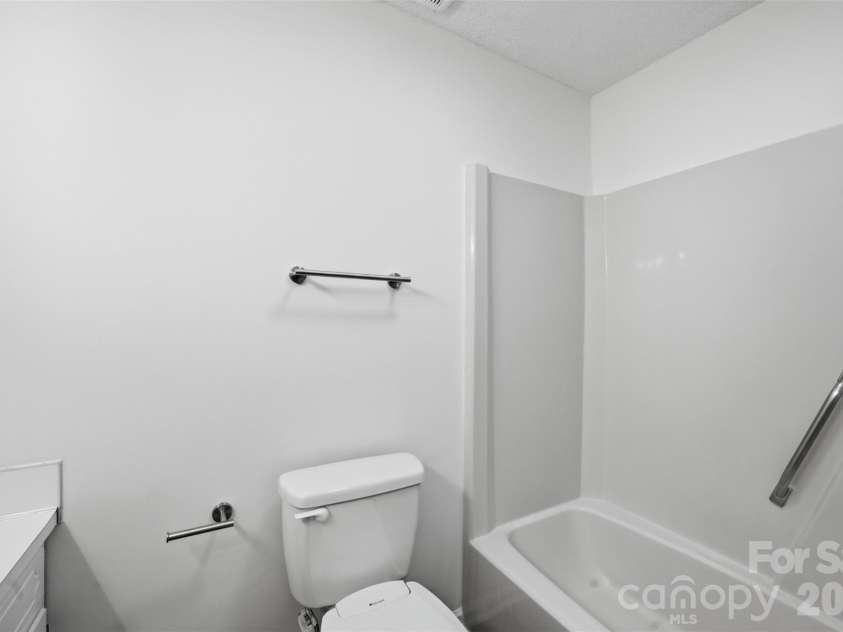 103 New Hampshire Drive, Stanley, NC 28164.  MLS# CAR4419070, YatesRealty ID 47794. 