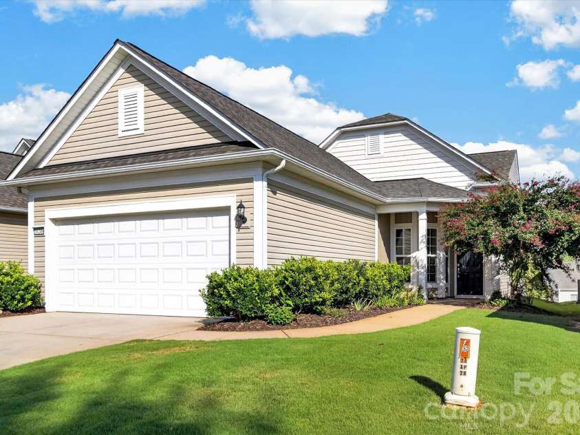 20246 Dovekie Lane, Fort Mill, SC 29707.  MLS# CAR4419641, YatesRealty ID 47797. Front
