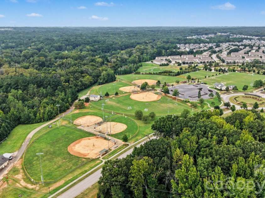 7203 Chrysanthemum Road, Lancaster, SC 29720.  MLS# CAR4418490, YatesRealty ID 47799. Amenities