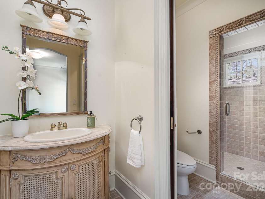 20711 Bethel Church Road, Cornelius, NC 28031.  MLS# CAR4225782, YatesRealty ID 478. 4th guest bath