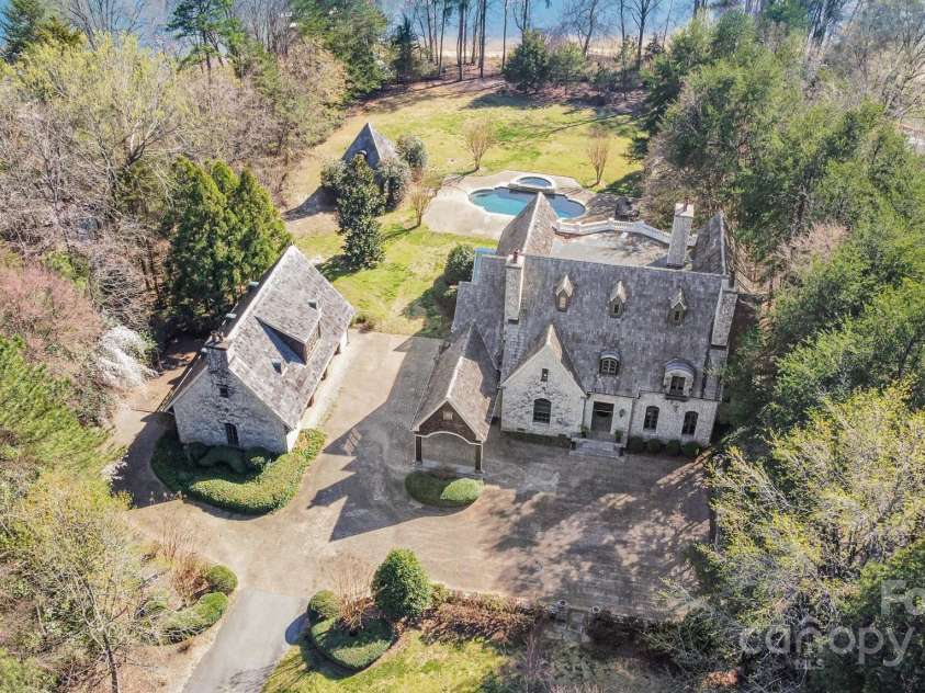 20711 Bethel Church Road, Cornelius, NC 28031.  MLS# CAR4225782, YatesRealty ID 478. 