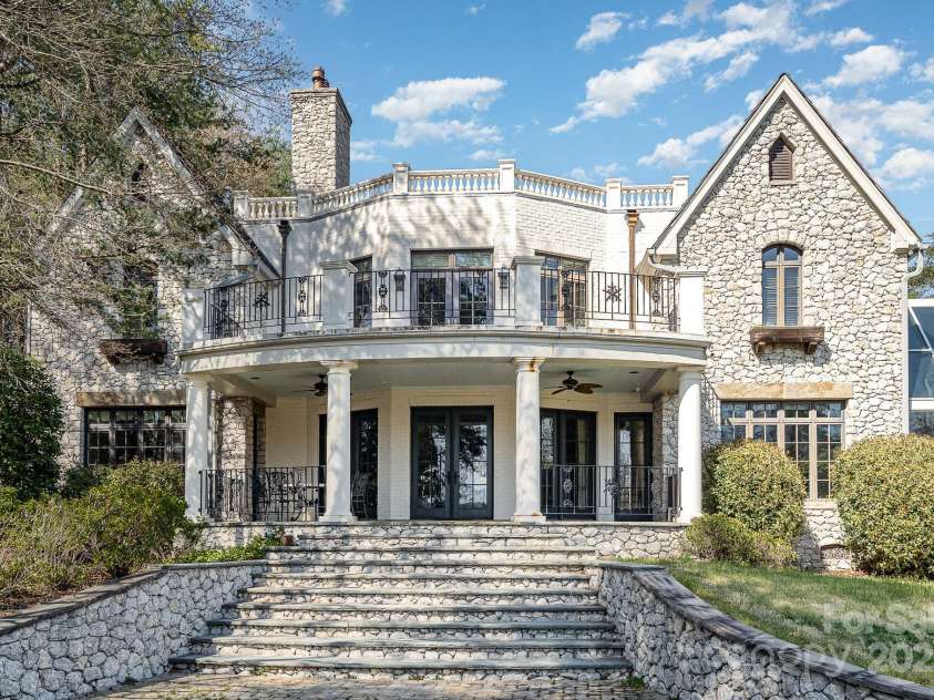 20711 Bethel Church Road, Cornelius, NC 28031.  MLS# CAR4225782, YatesRealty ID 478. 